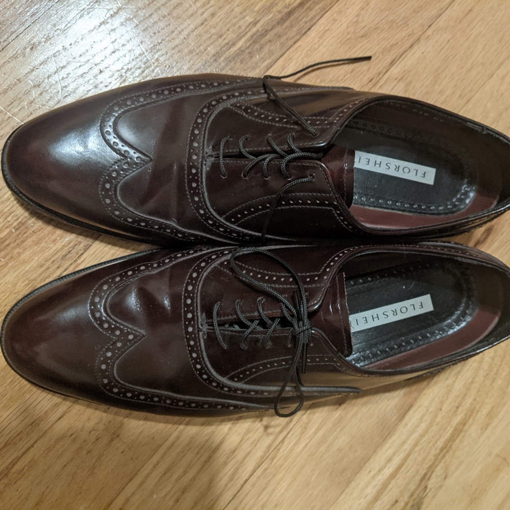 Cherry dress shoe